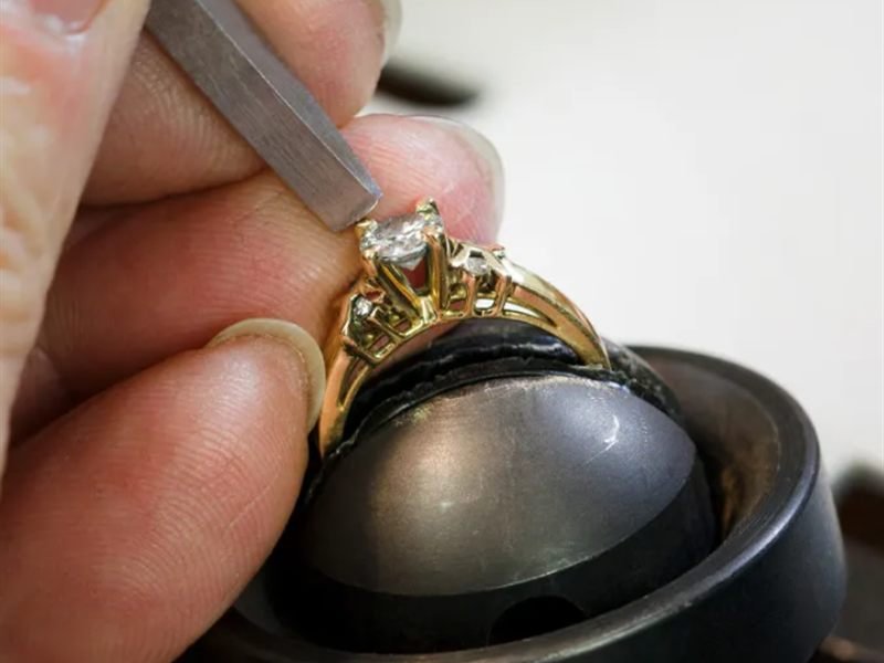 Jewelry Repairs at Yaneth Reyes